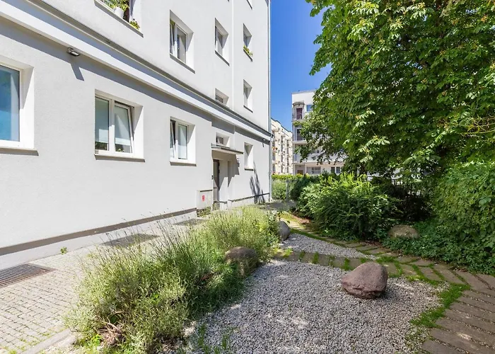 Swietojanska Riviera Gdynia